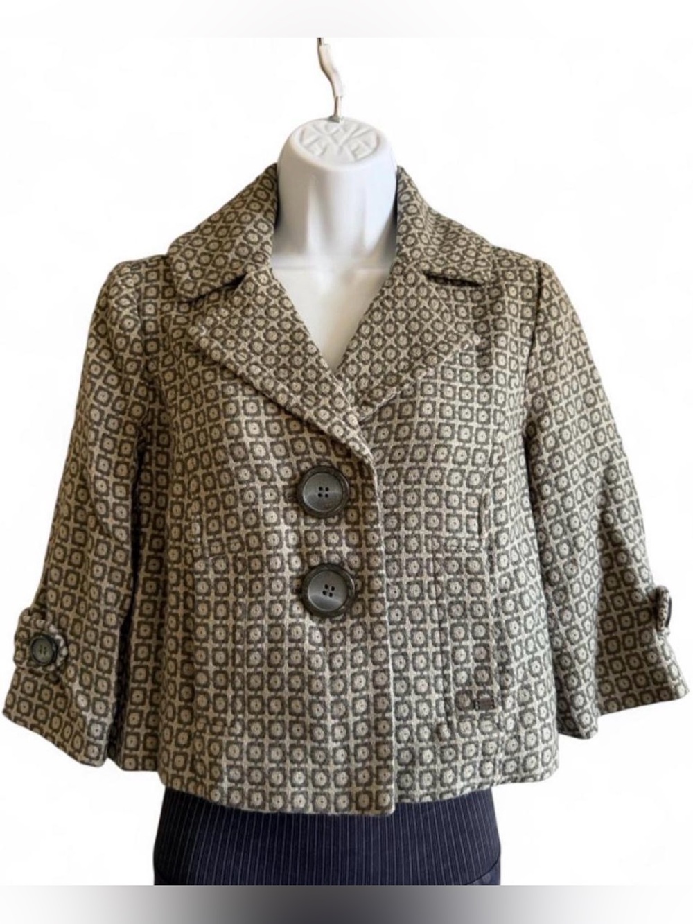Dkny Cropped Geometric Print Jacket in grey and Cream